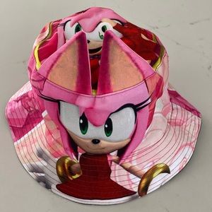 Amy Rose Hedgehog bucket hat, NEW